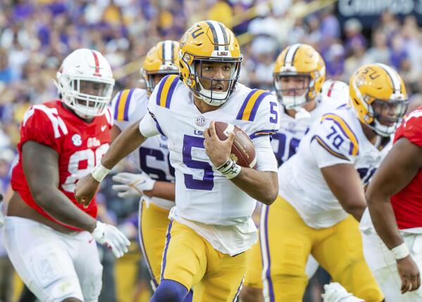 Dynamic Daniels LSU roar back on No. 7 Ole Miss 45 20 AP News